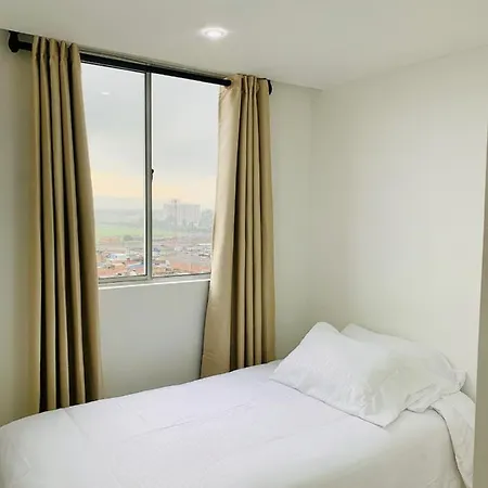 Alquiler Apartamento En Bogota Cerca Al Aeropuerto-Colibri Dorado-By-Wonderlust Exterior photo